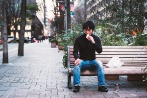 虐待を受けたことのある男性サンプル画像
